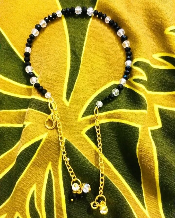Black & Clear Crystal Bead Bracelet